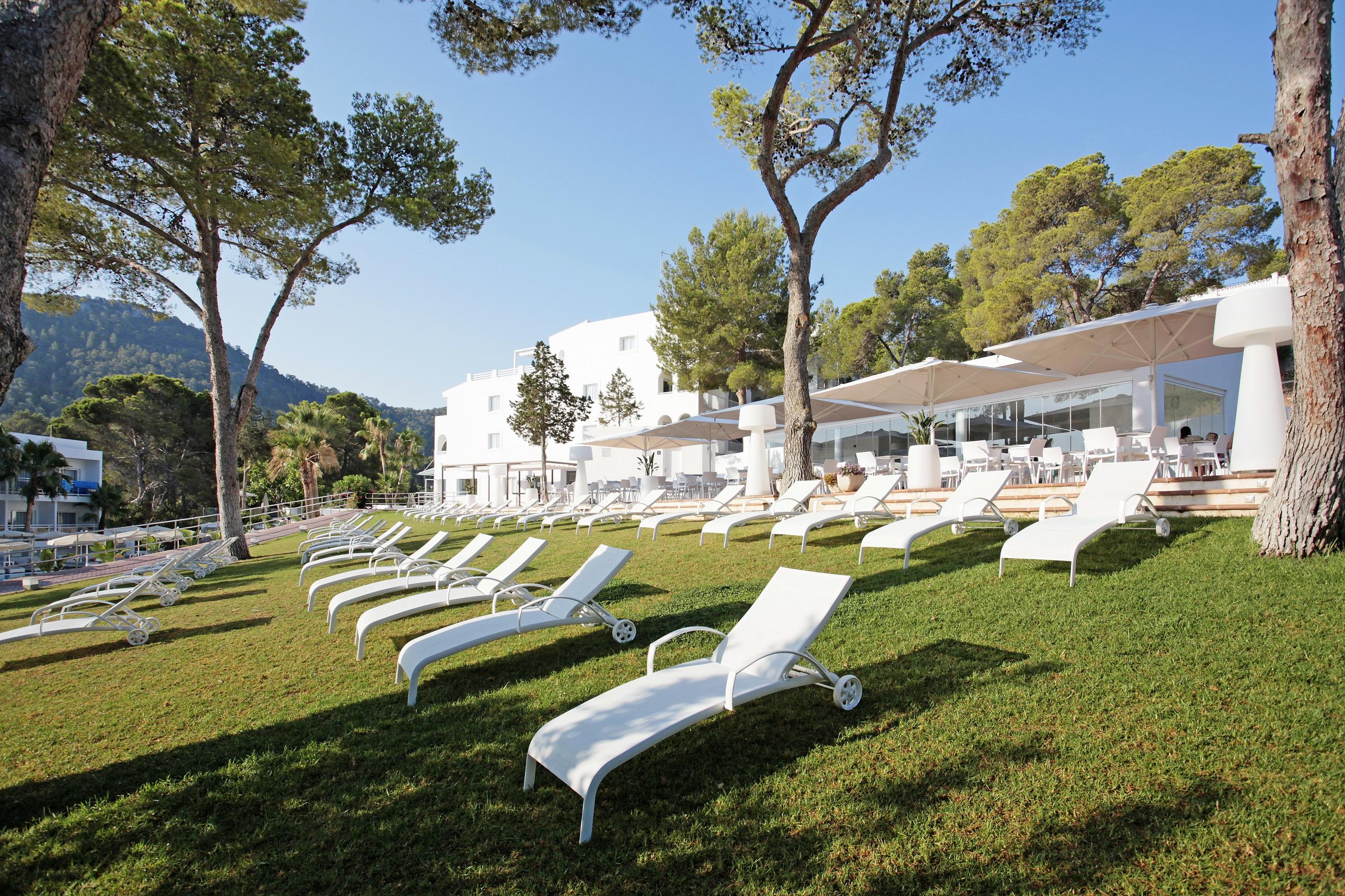 Grupotel Ibiza Beach Resort - Adults Only Portinatx Exterior photo