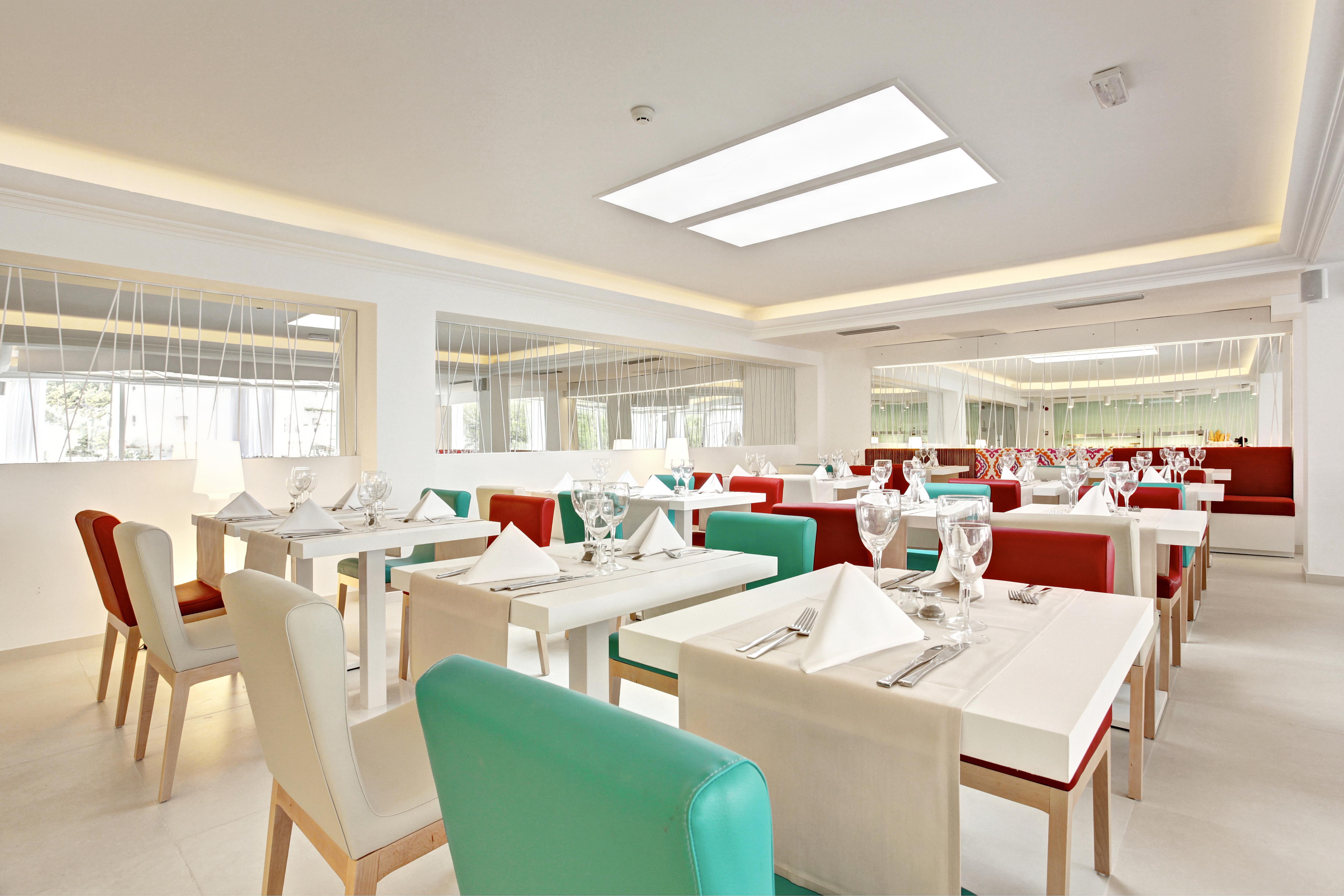 Grupotel Ibiza Beach Resort - Adults Only Portinatx Exterior photo